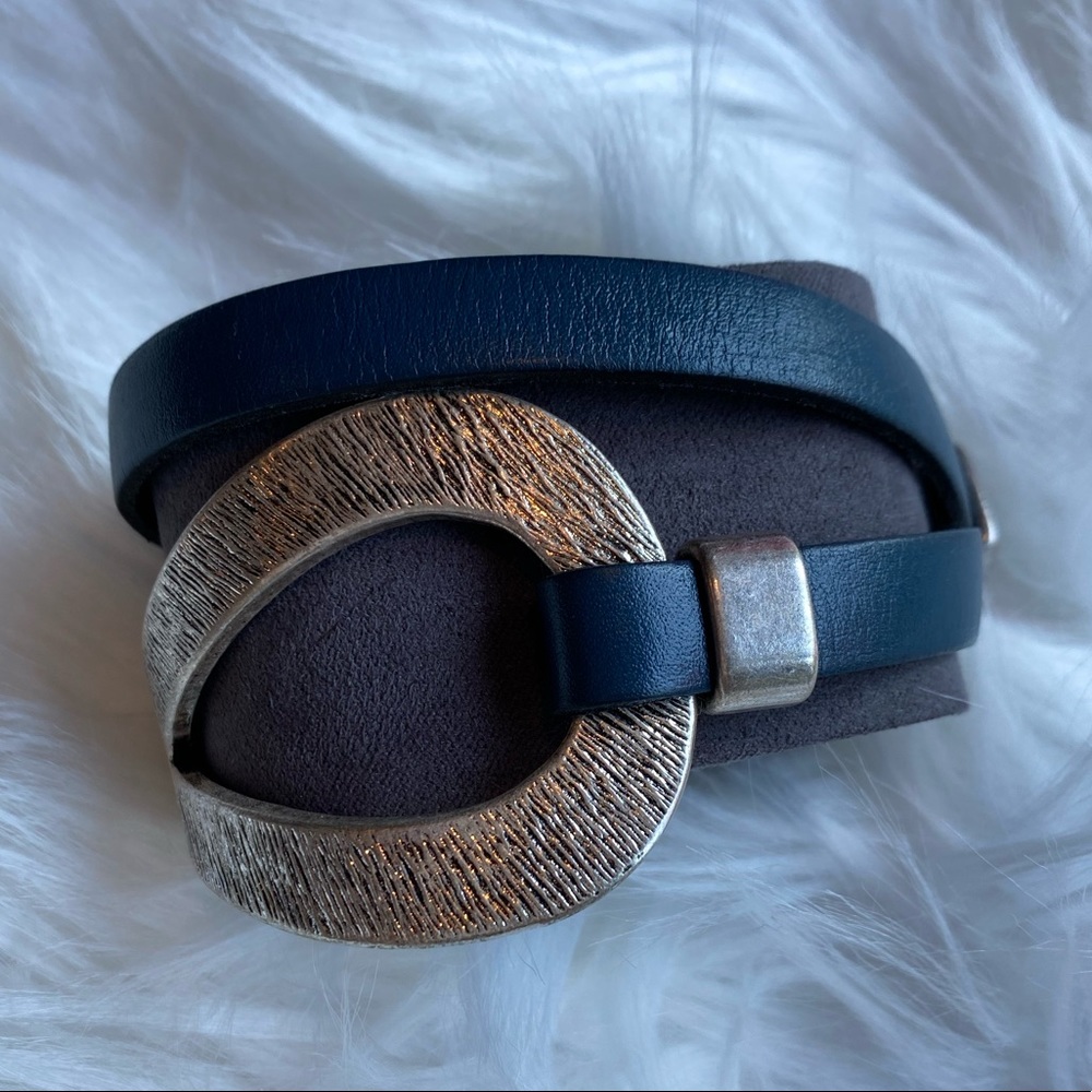 SAACHI Leather Wrap Cuff Bracelet Navy Blue Silver - Picture 3 of 8